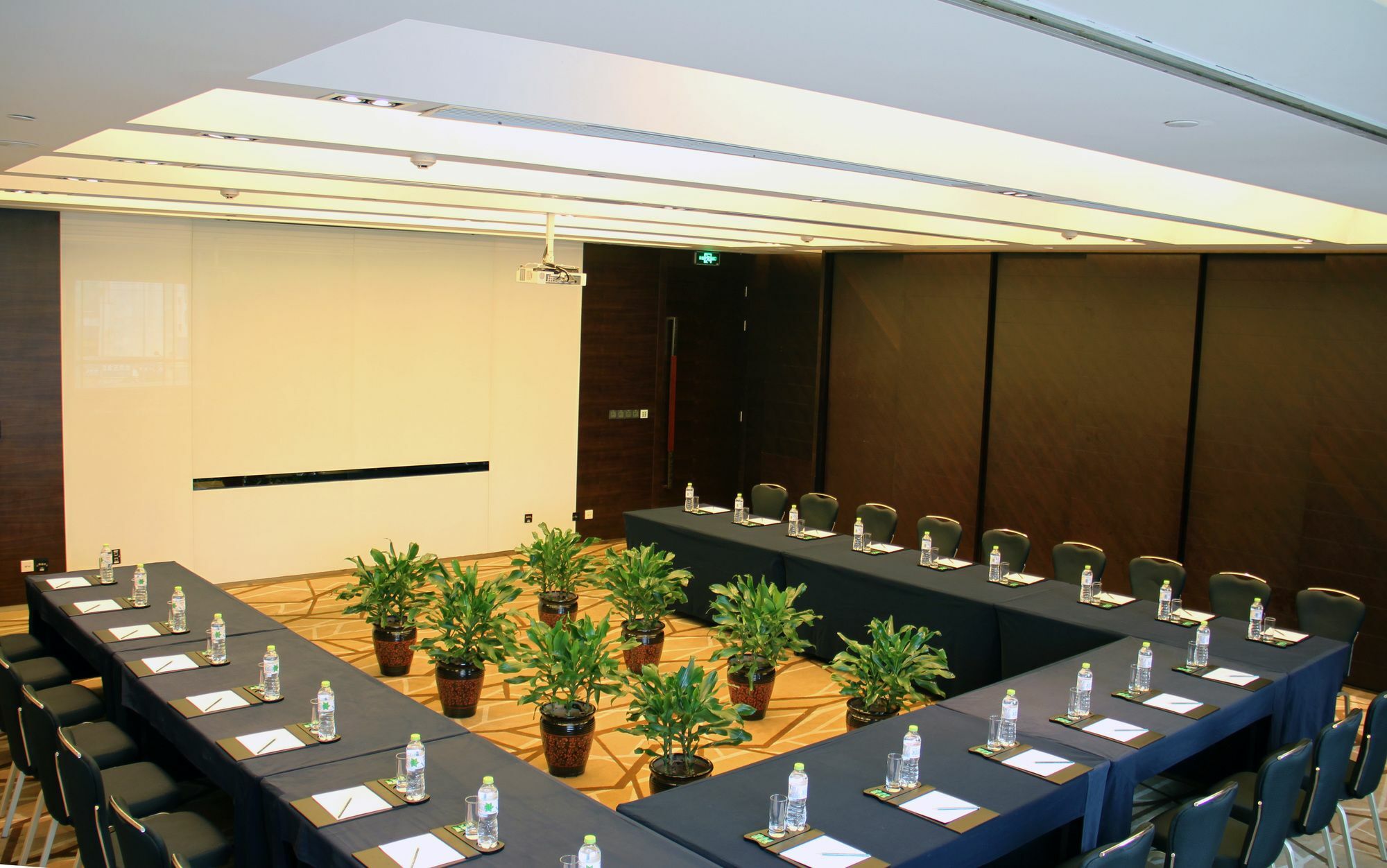 Hotel Wyndham Garden Yuhuan Downtown Taizhou  Exterior foto