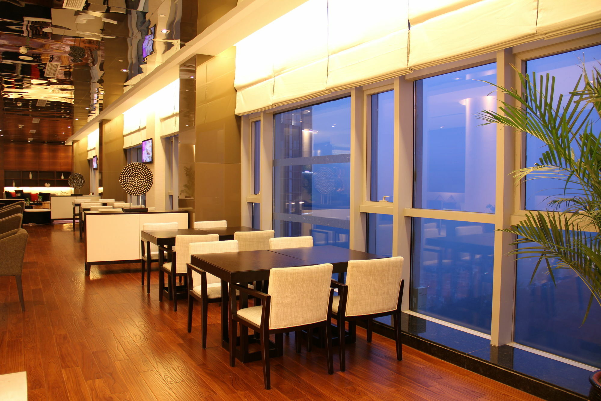 Hotel Wyndham Garden Yuhuan Downtown Taizhou  Exterior foto
